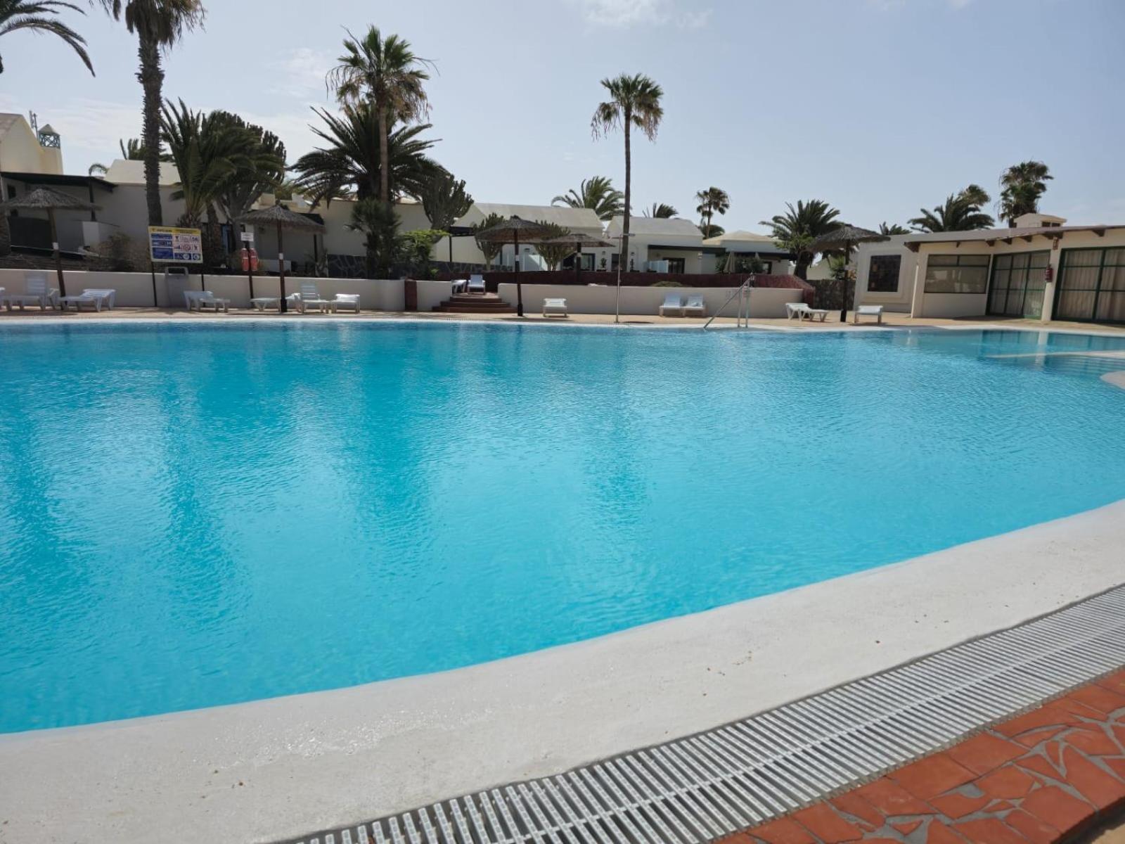 Paseo Del Mar- Playa Roca Sea Front Access - Free Ac - Wifi Daire *